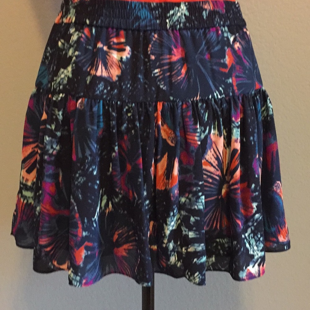 BCBG tropical floral print skirt